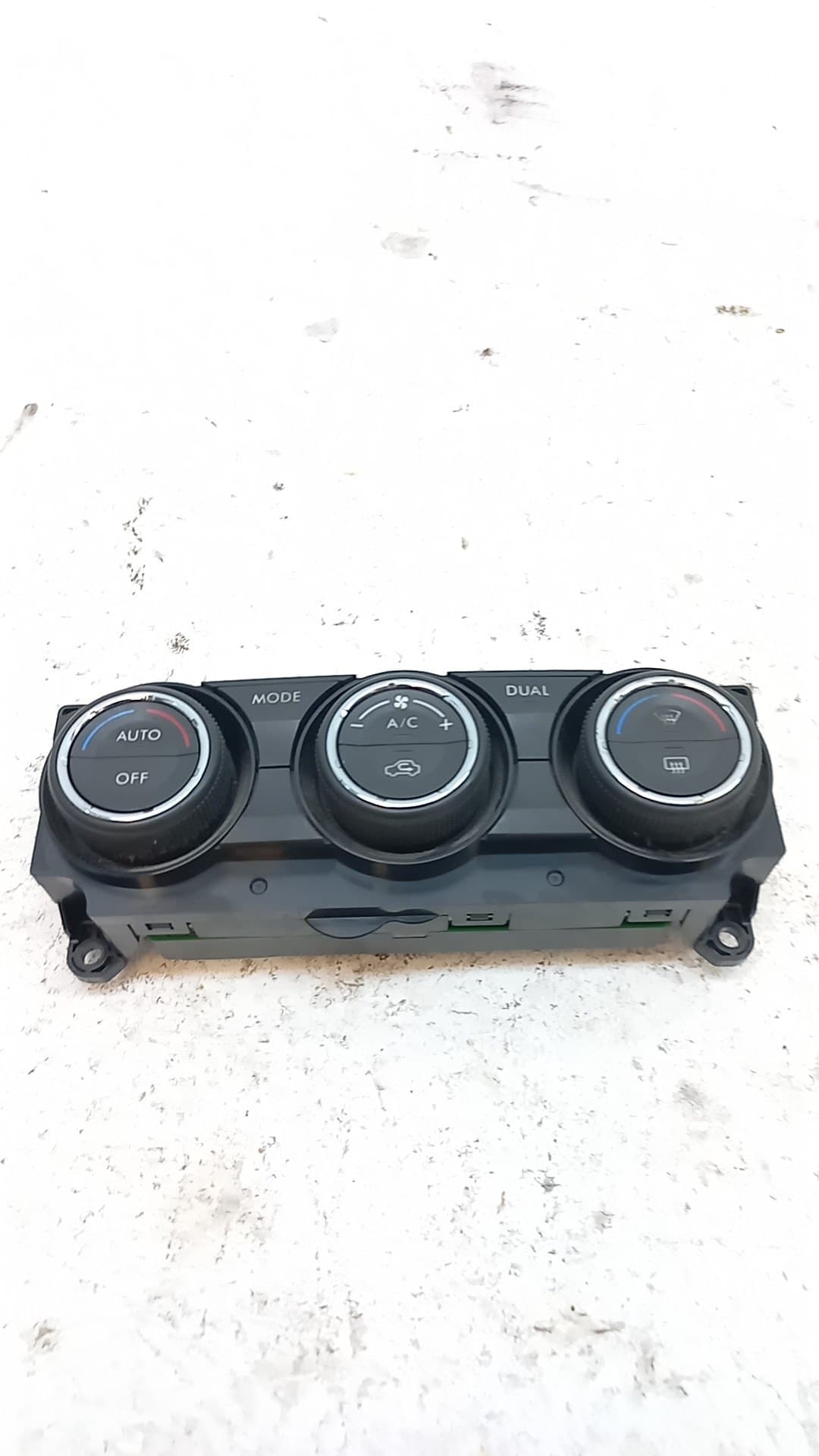 Mando climatizador SUBARU IMPREZA G12