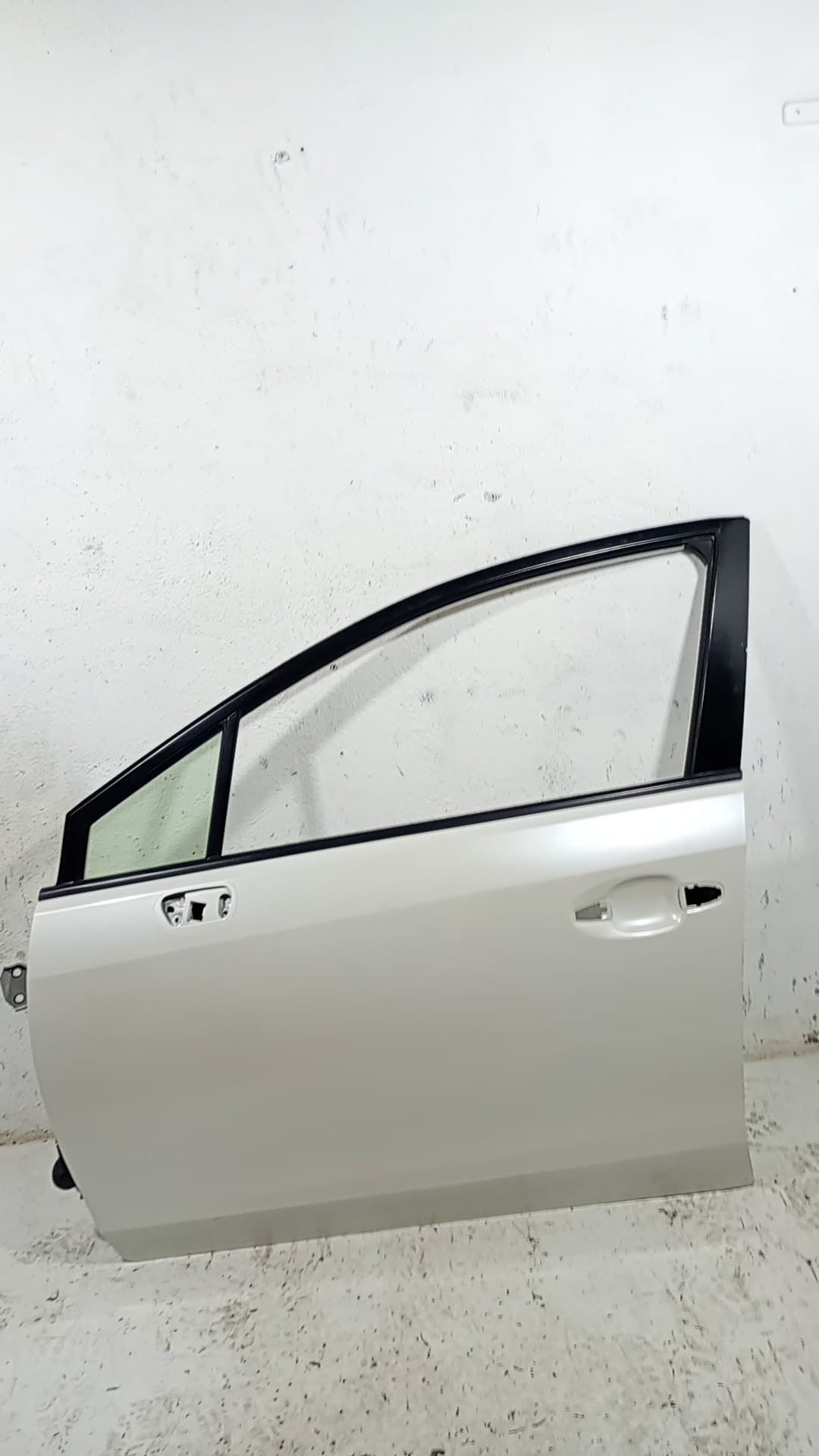 Puerta delantera izquierda SUBARU IMPREZA G12