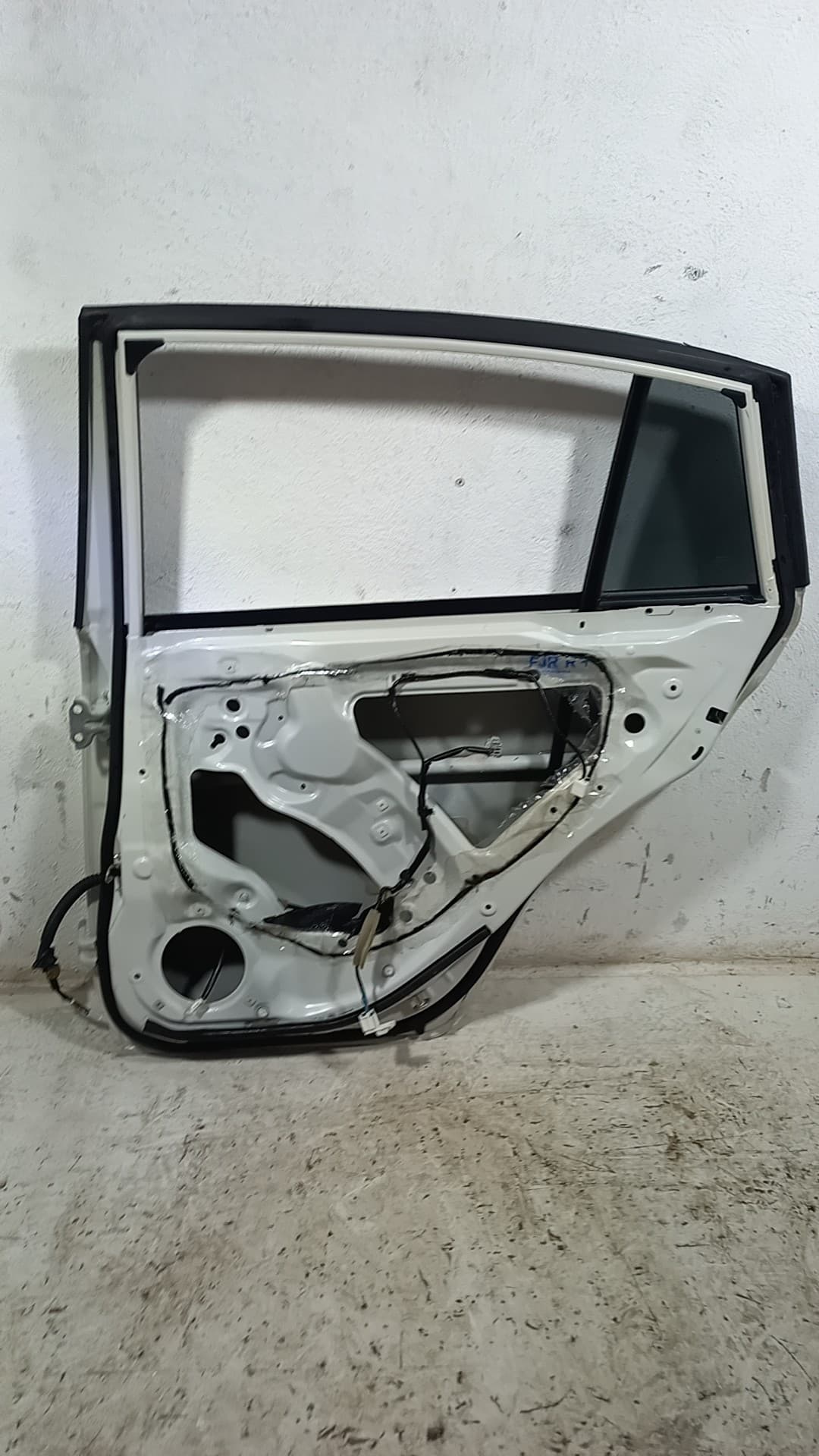 Puerta trasera derecha SUBARU IMPREZA G12 2