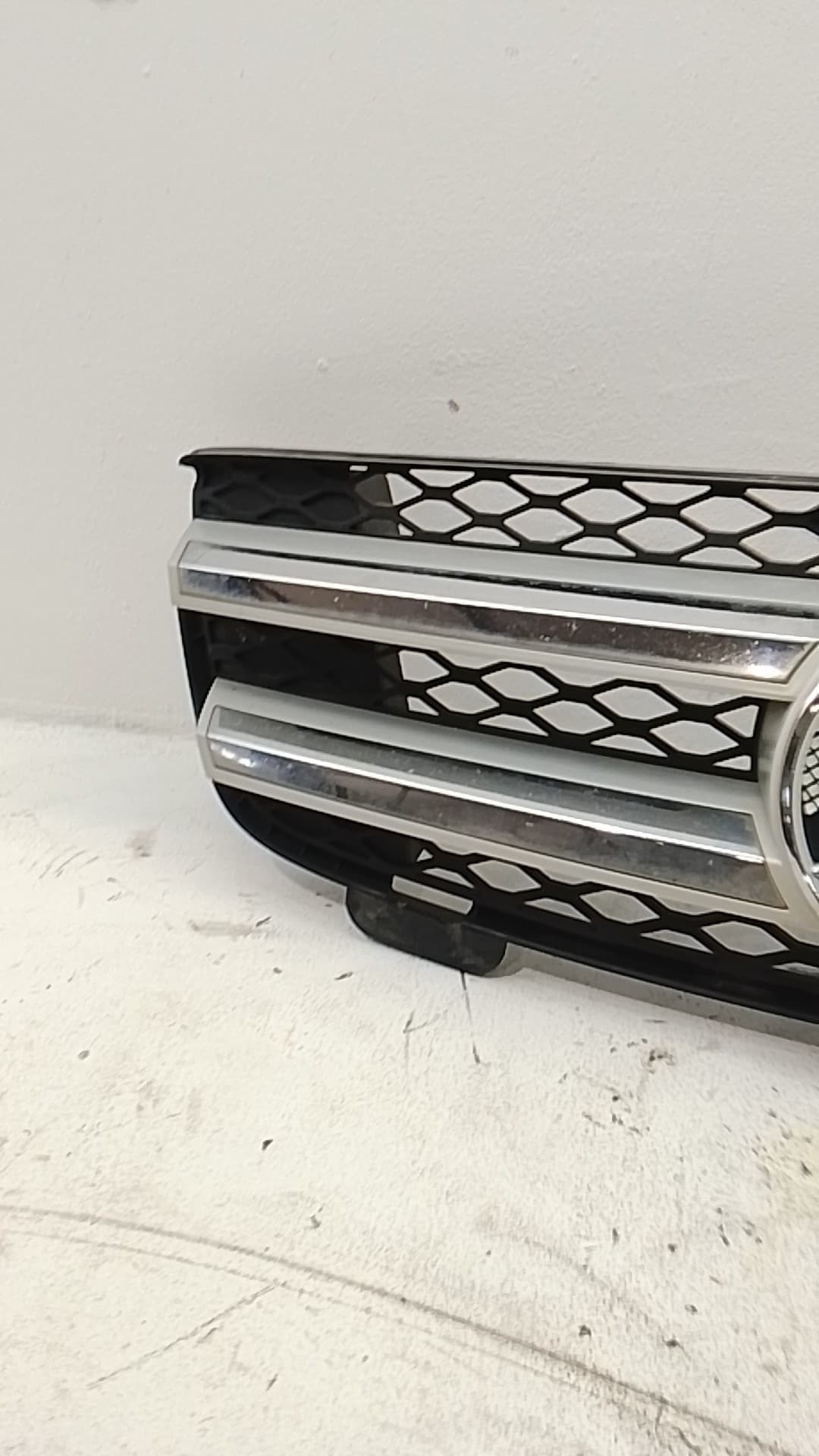 Rejilla delantera MERCEDES-BENZ CLASE GL (X164) 4