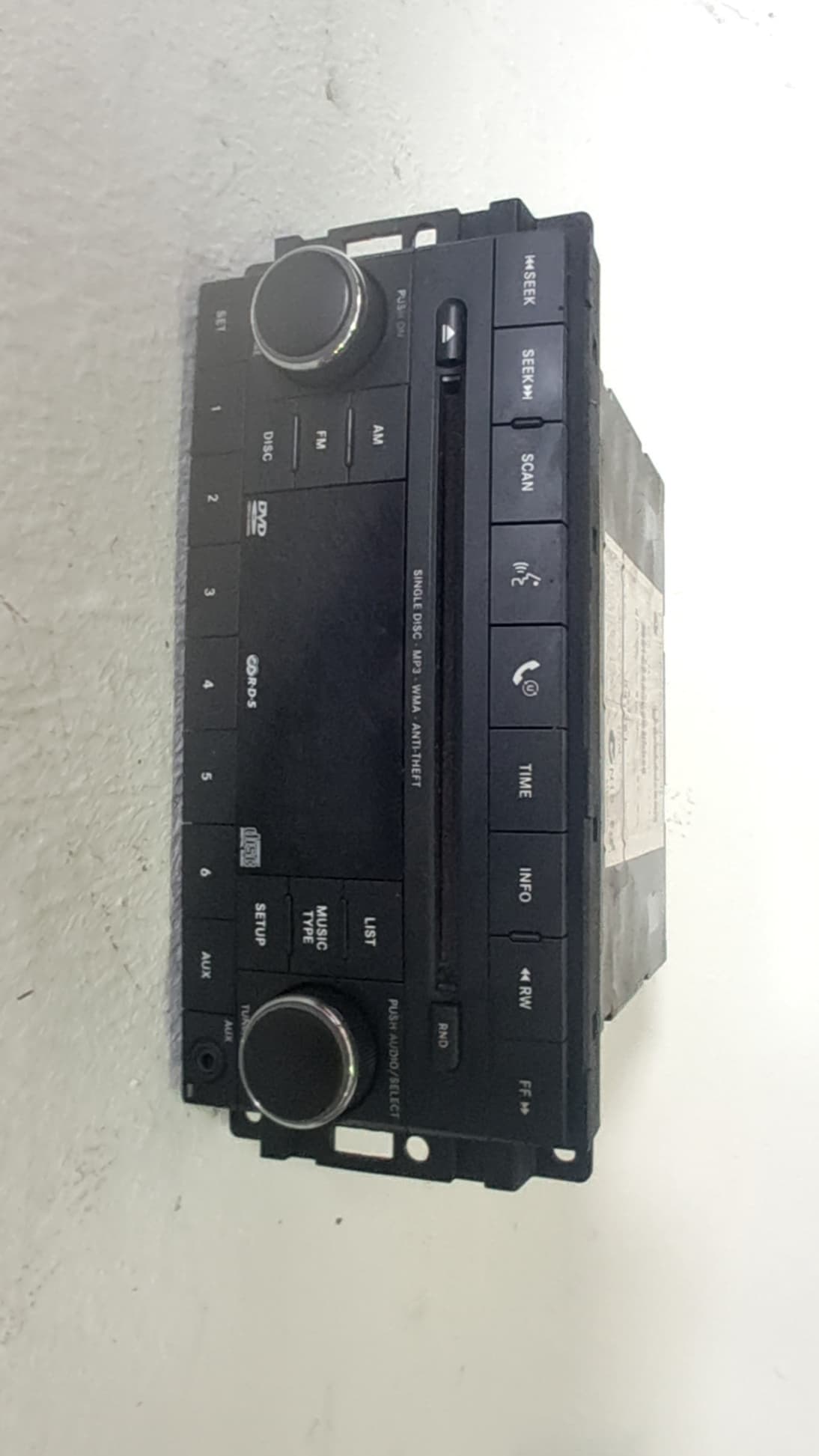 Sistema audio / radio cd DODGE AVENGER