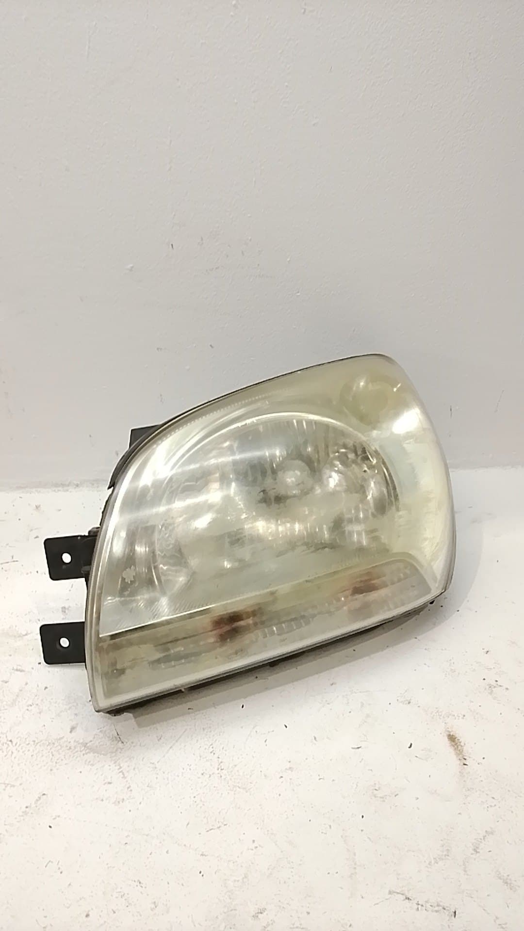 Faro izquierdo KIA SPORTAGE
