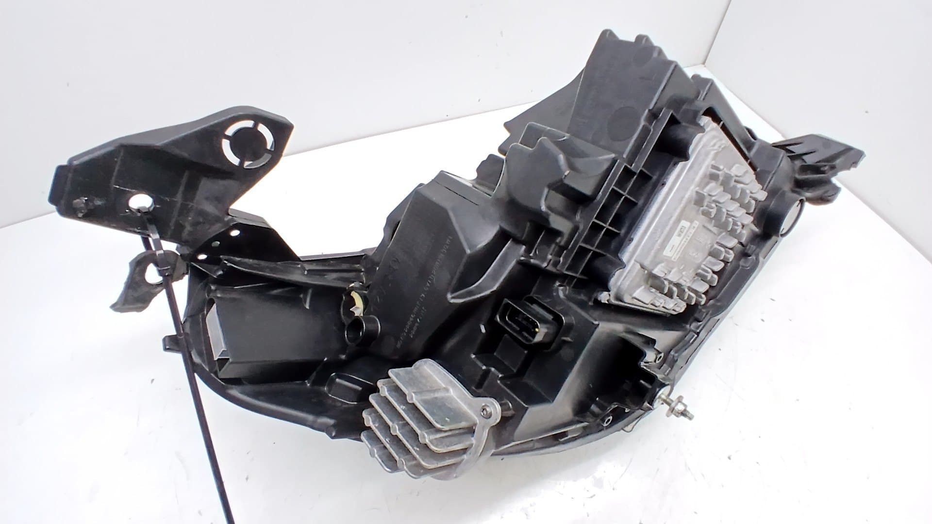 Faro izquierdo OPEL CORSA F 5