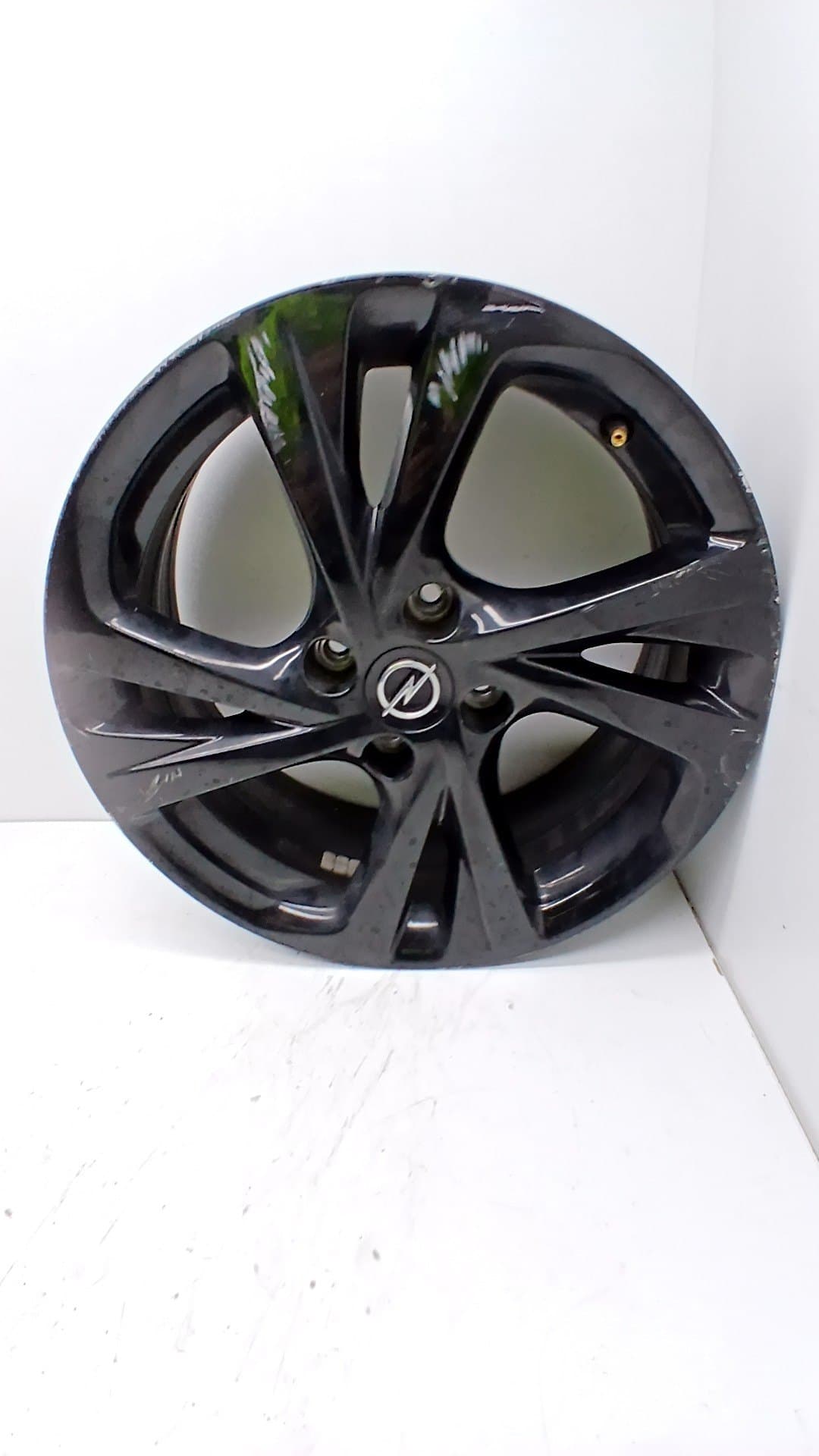 Llanta OPEL CORSA F
