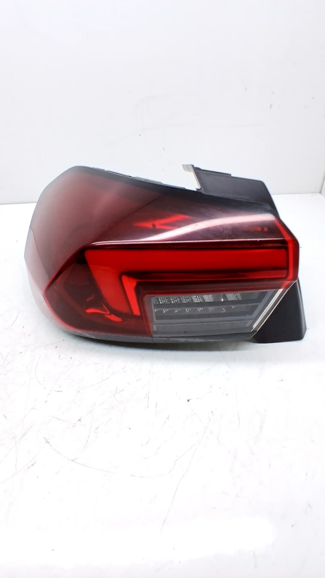 Piloto trasero izquierdo OPEL CORSA F