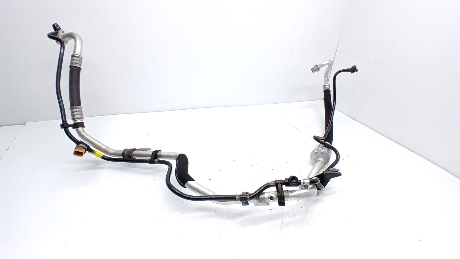 Recambio OPEL CORSA F ref. 9833241880 4