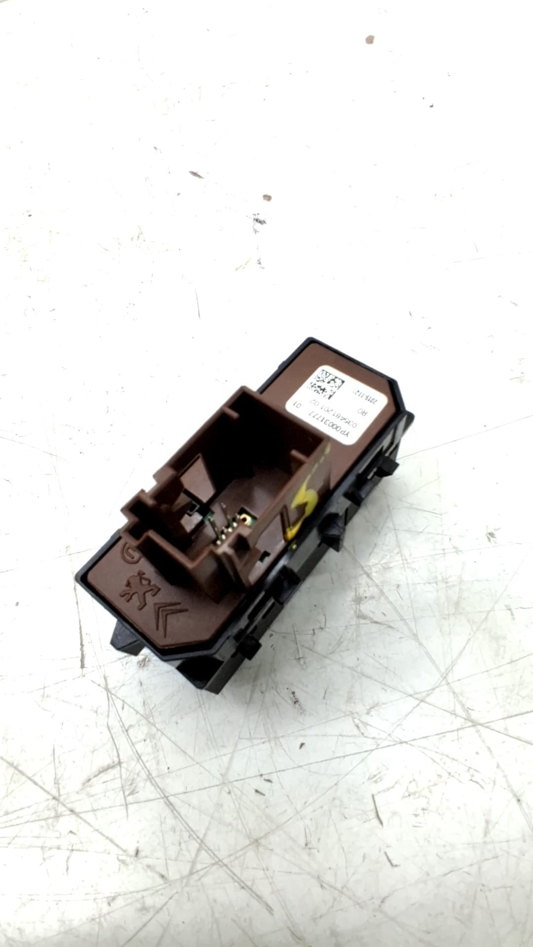 Recambio OPEL CORSA F ref. YP000317YX 2