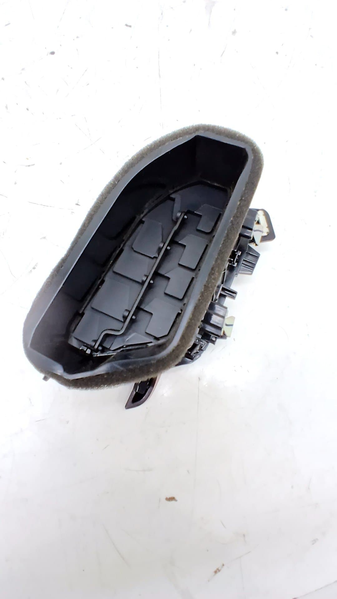 Recambio OPEL CORSA F ref. 39202841 3
