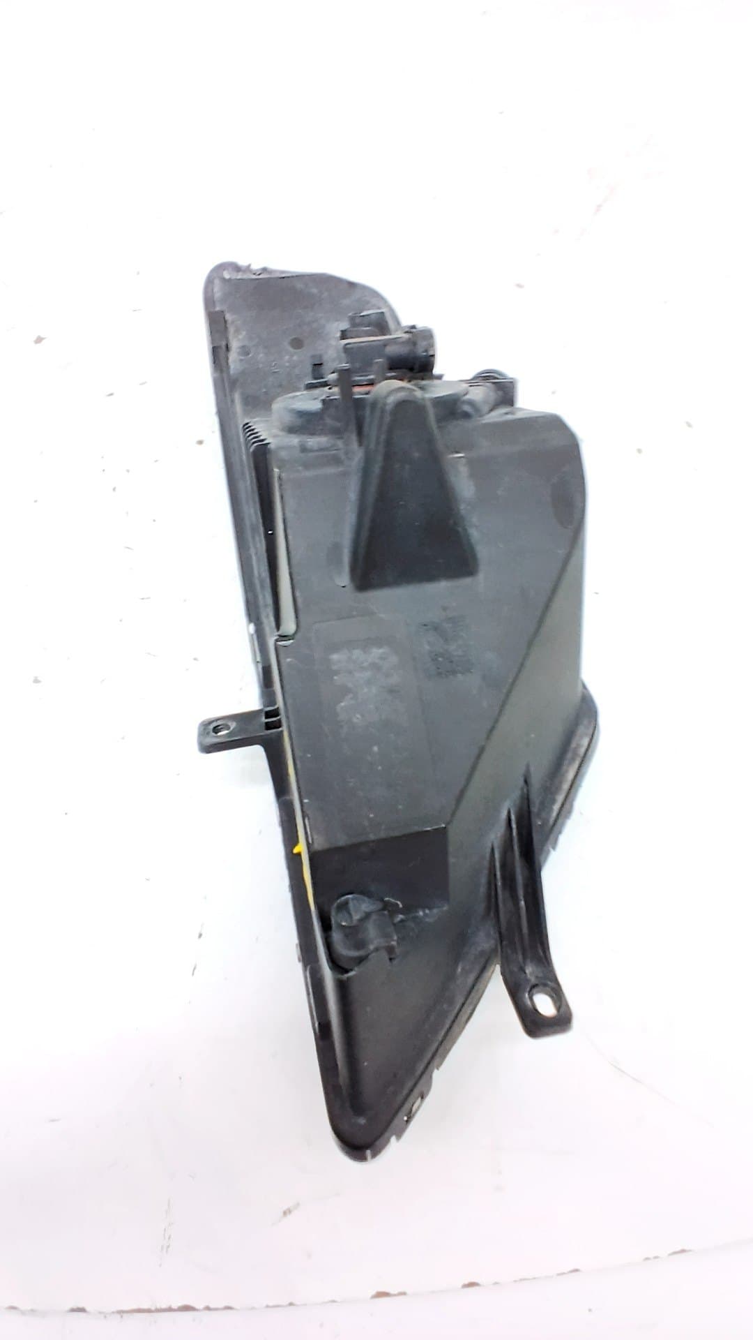 Faro antiniebla derecho SEAT LEON ST (5F8) 3