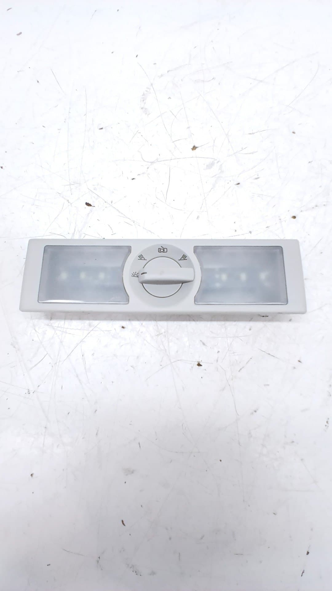 Luz interior SEAT LEON ST (5F8)