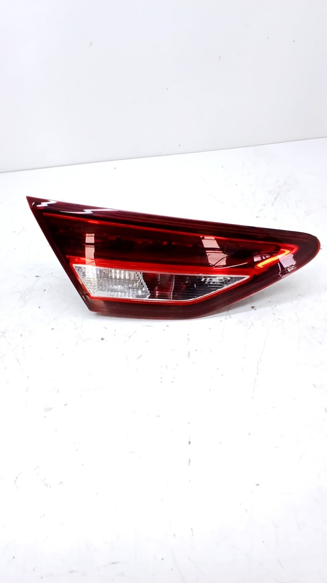 Piloto trasero izquierdo interior SEAT LEON ST (5F8)