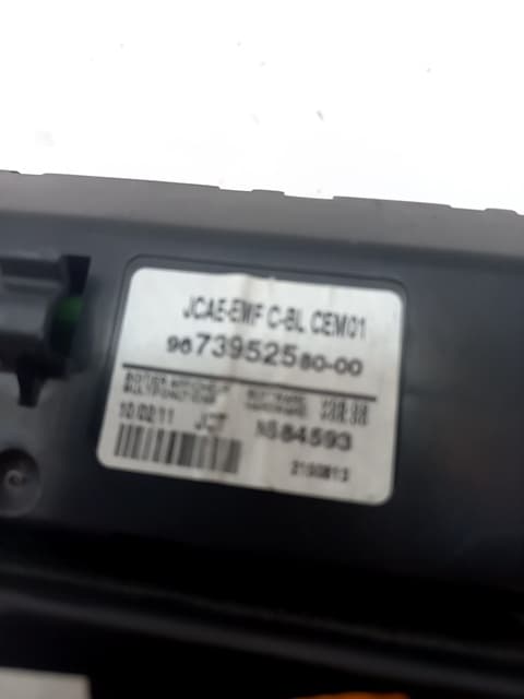 Pantalla multifuncion CITROEN C4 PICASSO 2