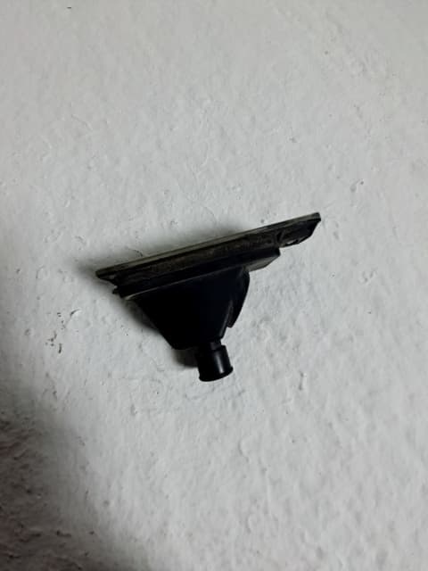 Piloto matricula VOLVO S60 BERLINA 2