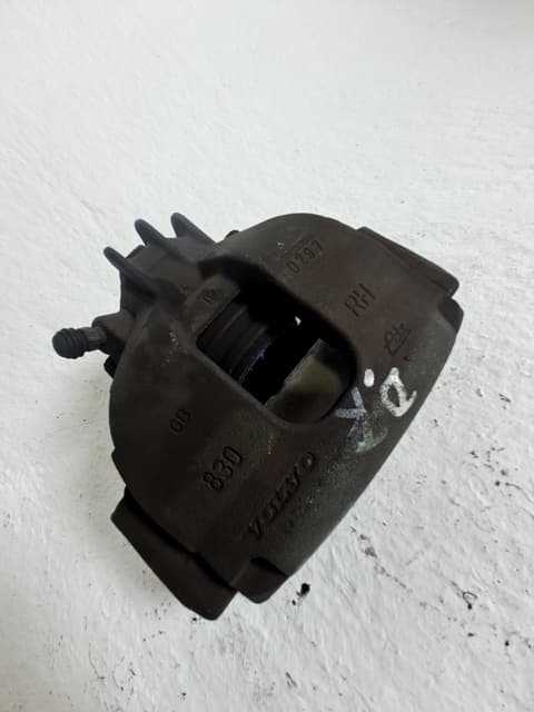 Recambio VOLVO S60 BERLINA ref. 8251317 4