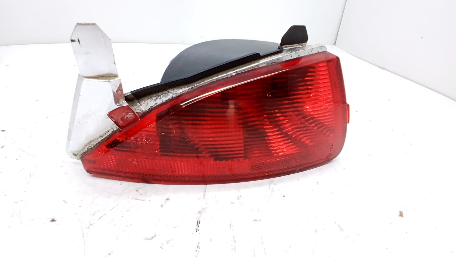 Faro antiniebla trasero izquierdo RENAULT KADJAR 3