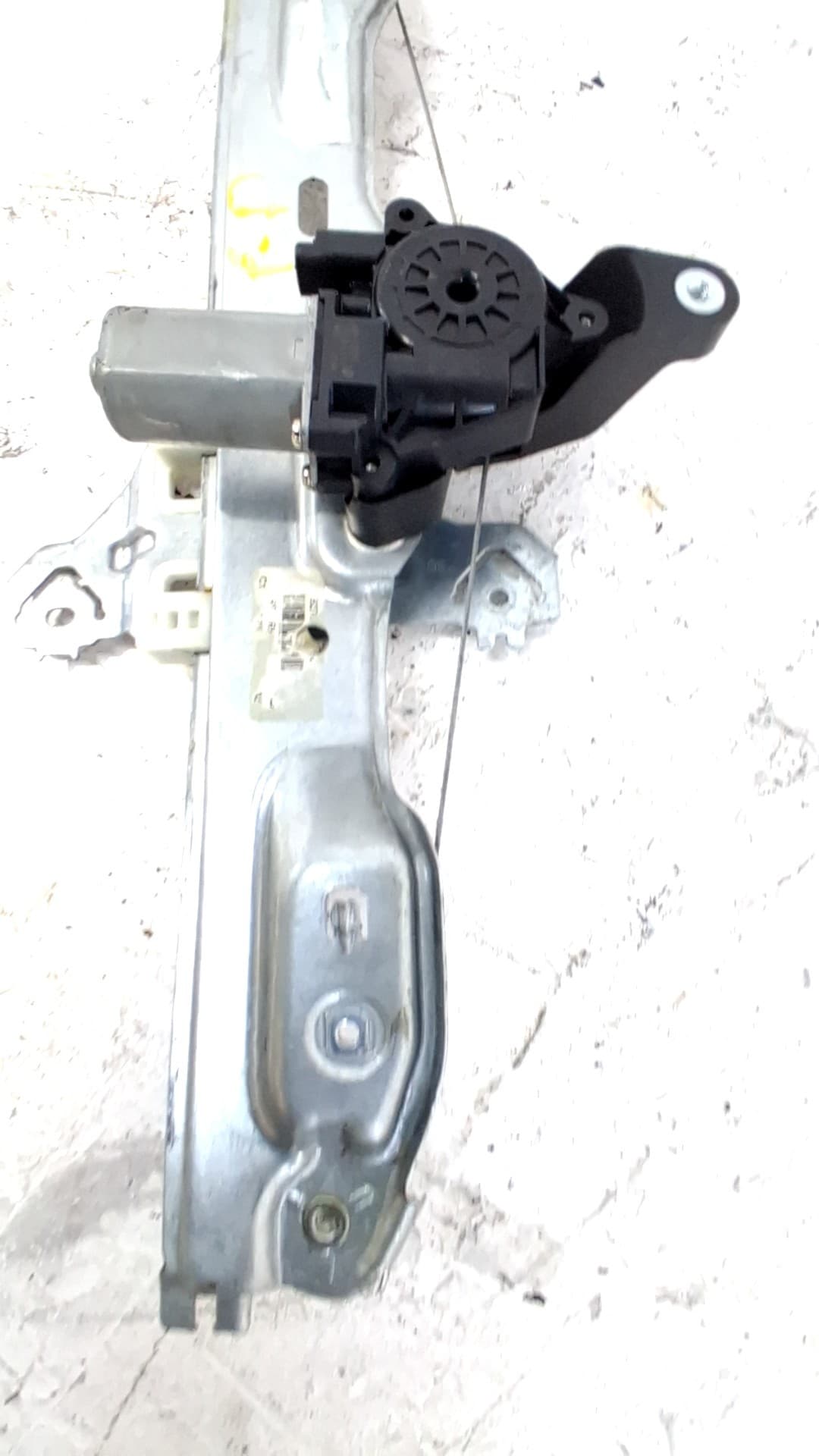 Motor elevalunas trasero derecho RENAULT KADJAR