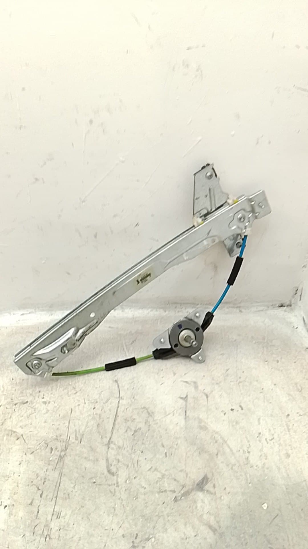 Elevalunas trasero izquierdo CITROEN C3 PICASSO 4