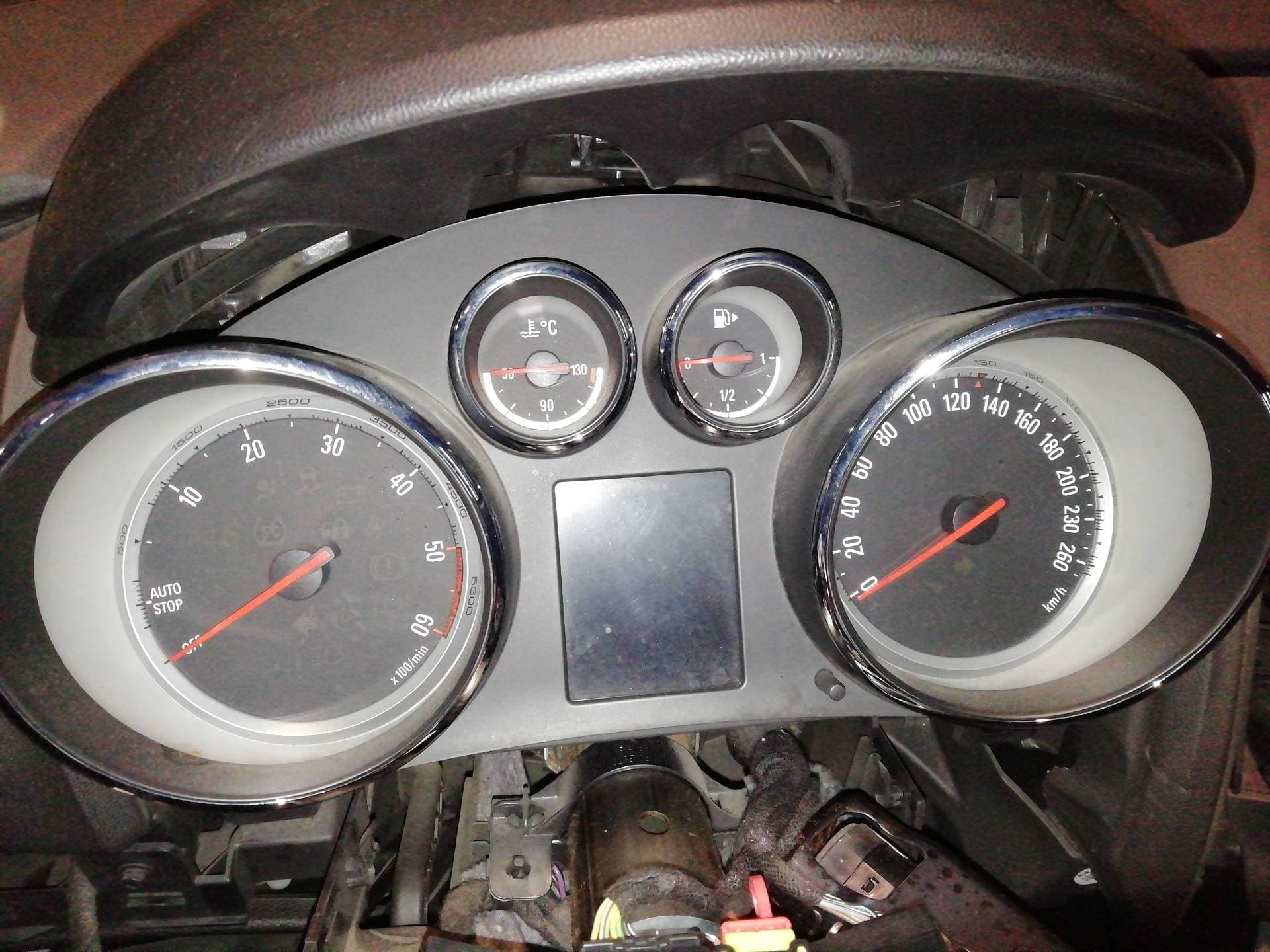 Cuadro instrumentos OPEL ASTRA J SPORTS TOURER