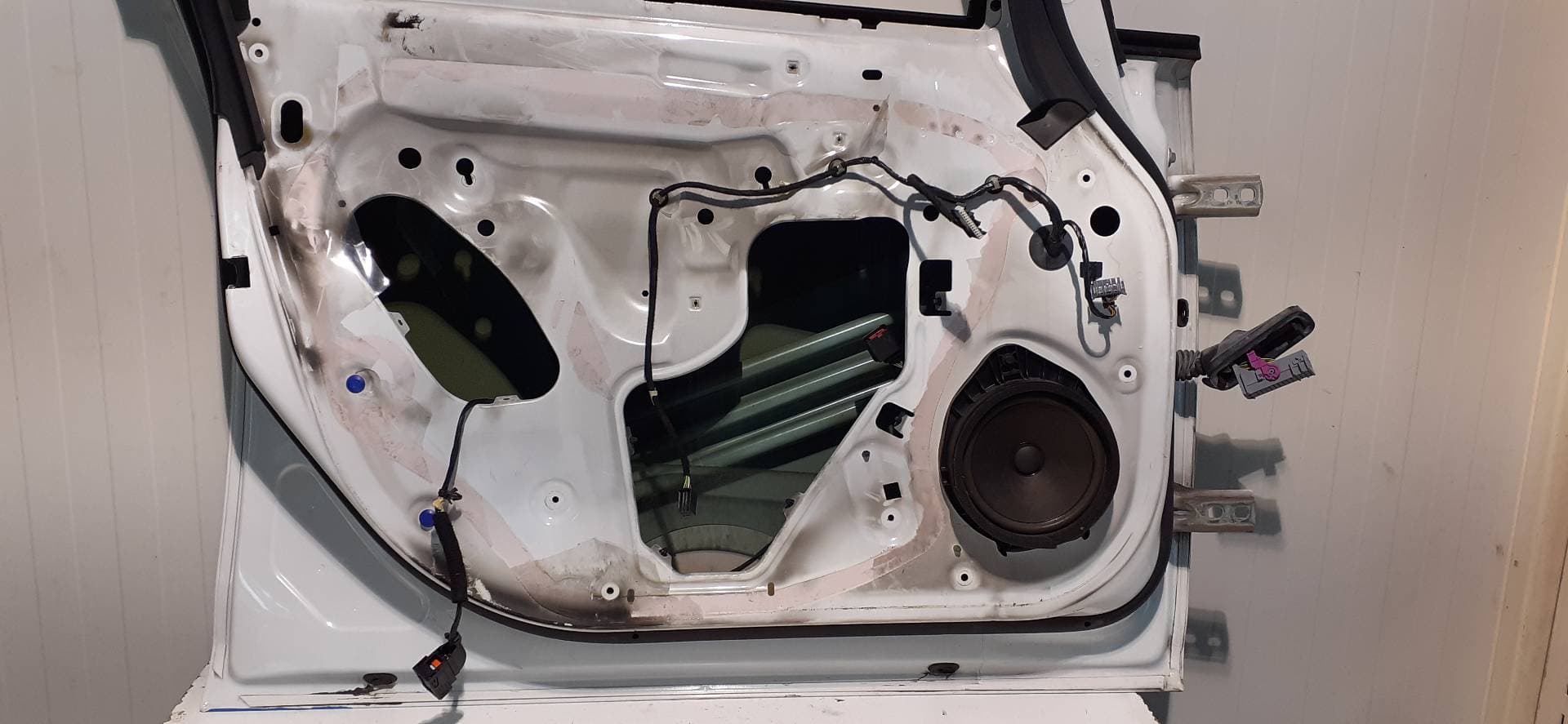 Puerta delantera izquierda OPEL ASTRA J SPORTS TOURER 3