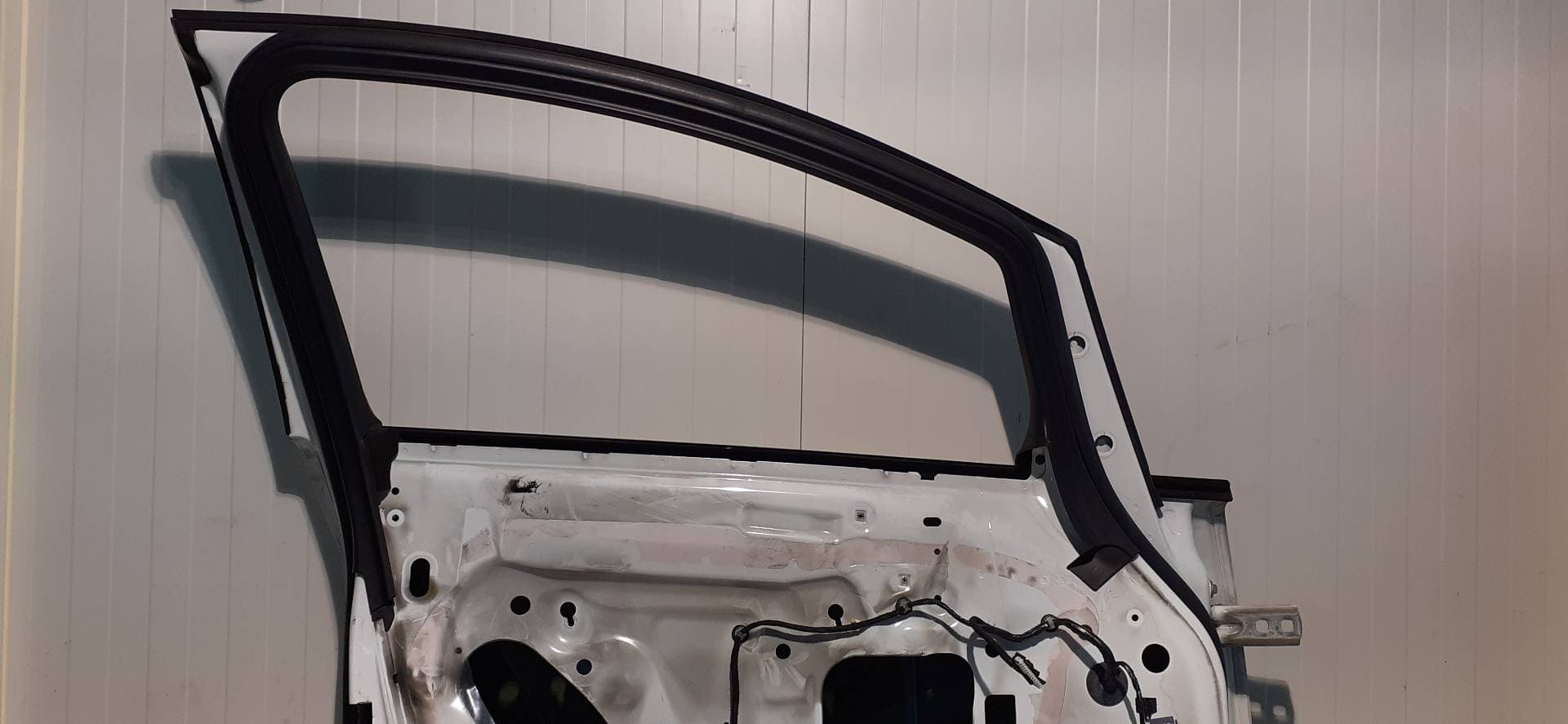 Puerta delantera izquierda OPEL ASTRA J SPORTS TOURER 2