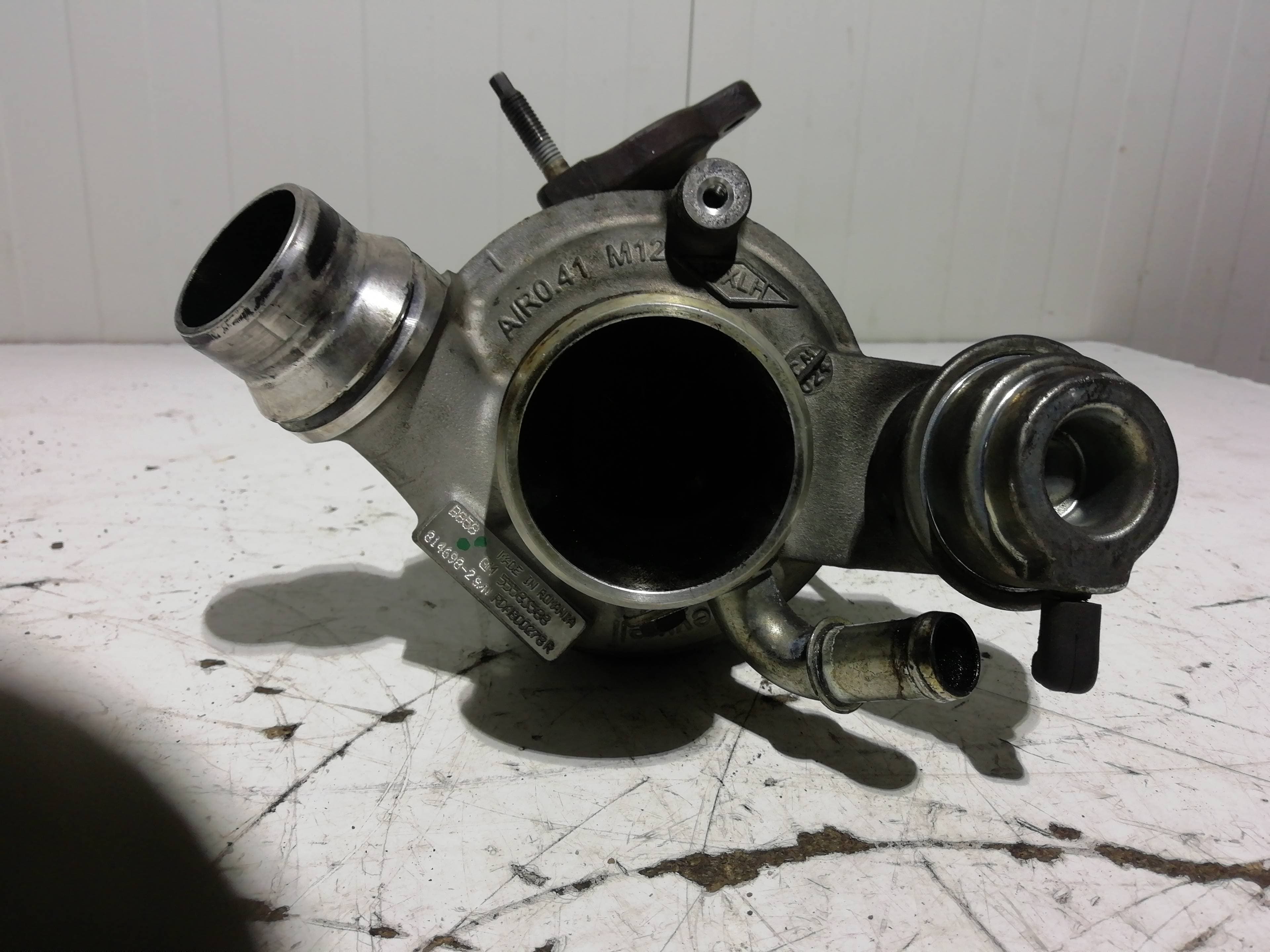 Turbocompresor OPEL ASTRA J SPORTS TOURER 2