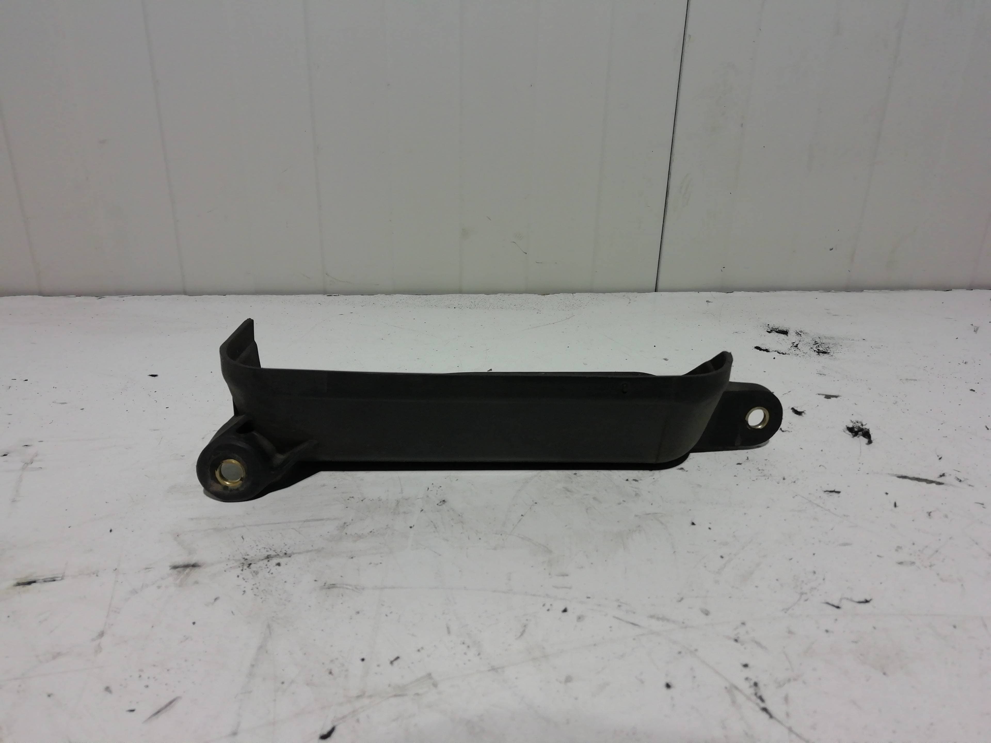 Plastico OPEL ASTRA J SPORTS TOURER