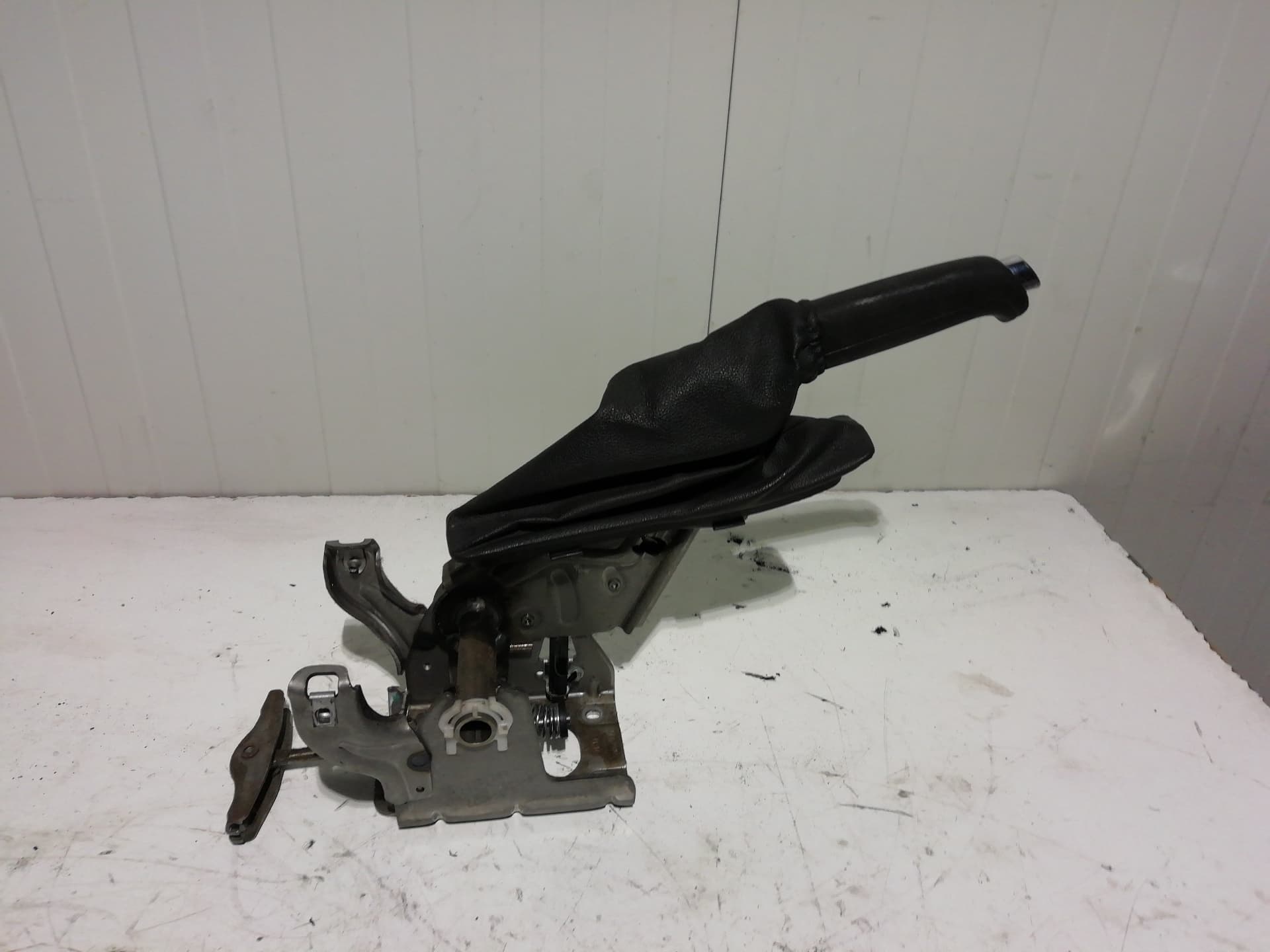 Palanca freno de mano OPEL ASTRA J SPORTS TOURER 4