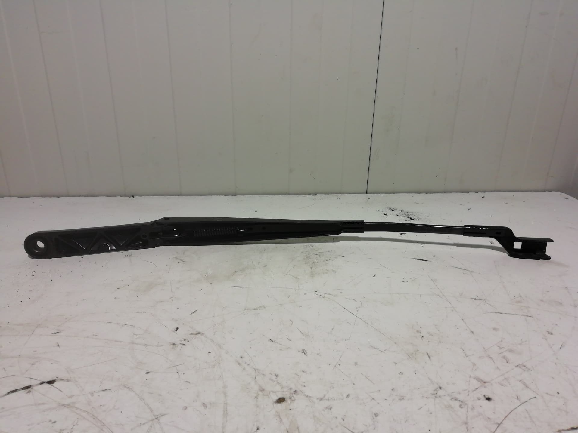 Brazo limpia delantero derecho OPEL ASTRA J SPORTS TOURER