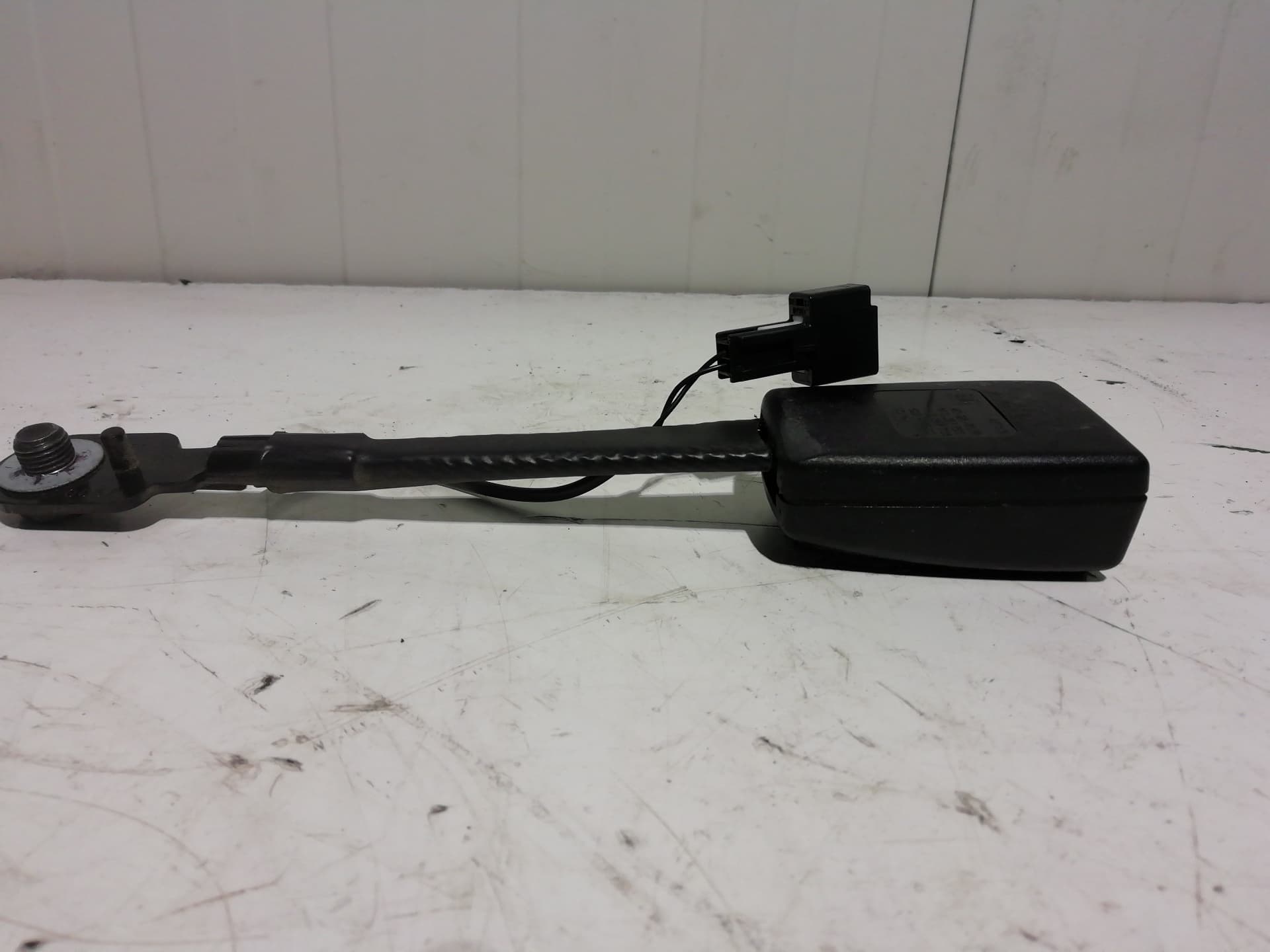 Cinturon seguridad delantero derecho OPEL ASTRA J SPORTS TOURER 4