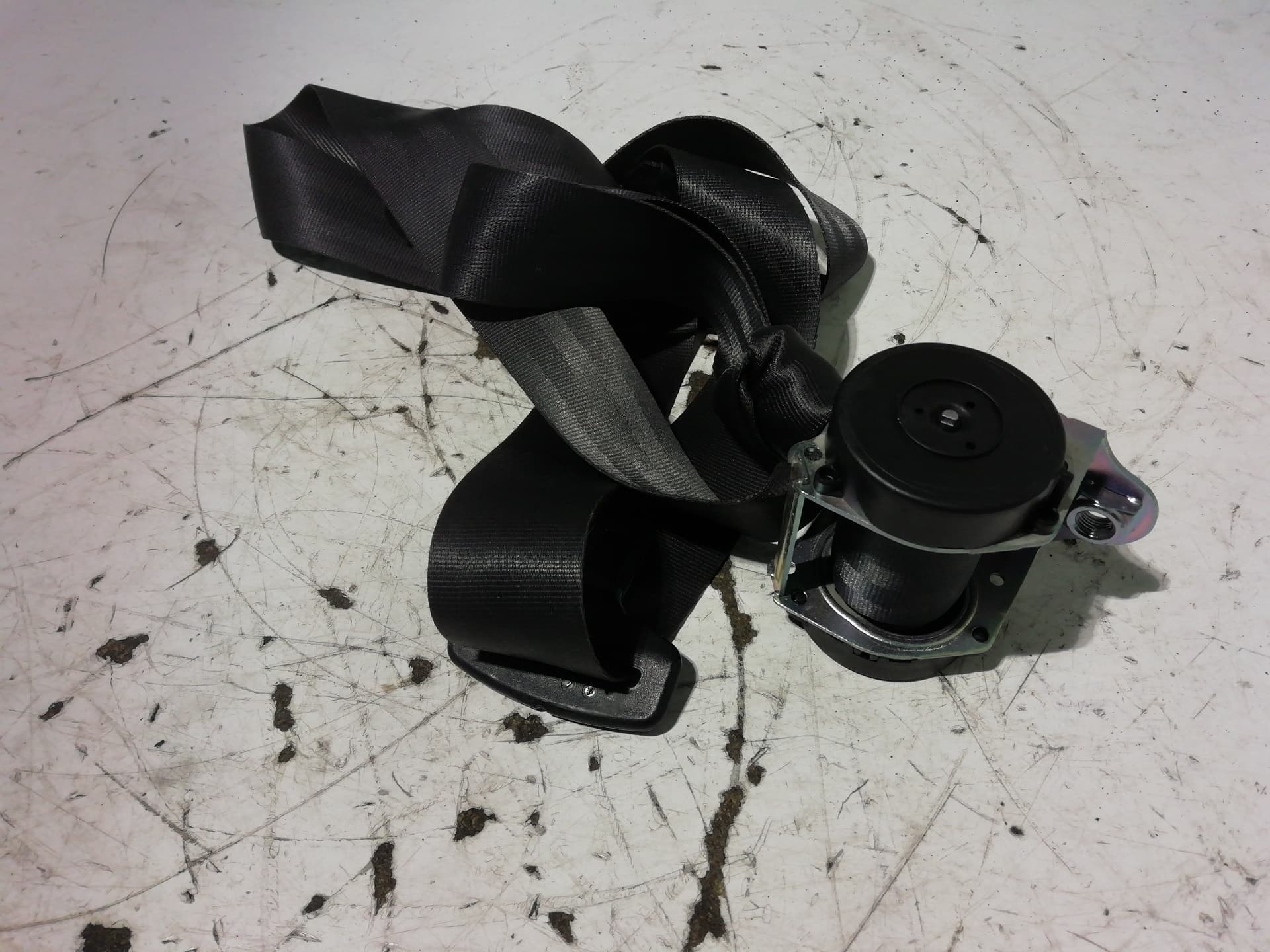 Cinturon seguridad trasero derecho OPEL ASTRA J SPORTS TOURER 3