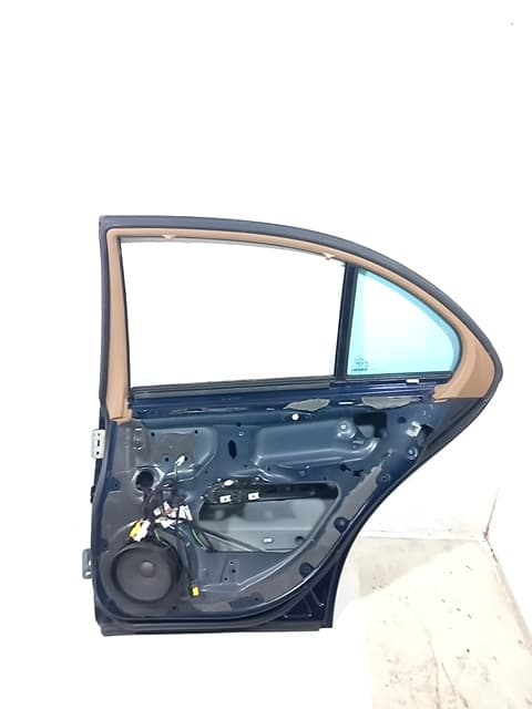 Puerta trasera derecha MERCEDES-BENZ CLASE E (W211)