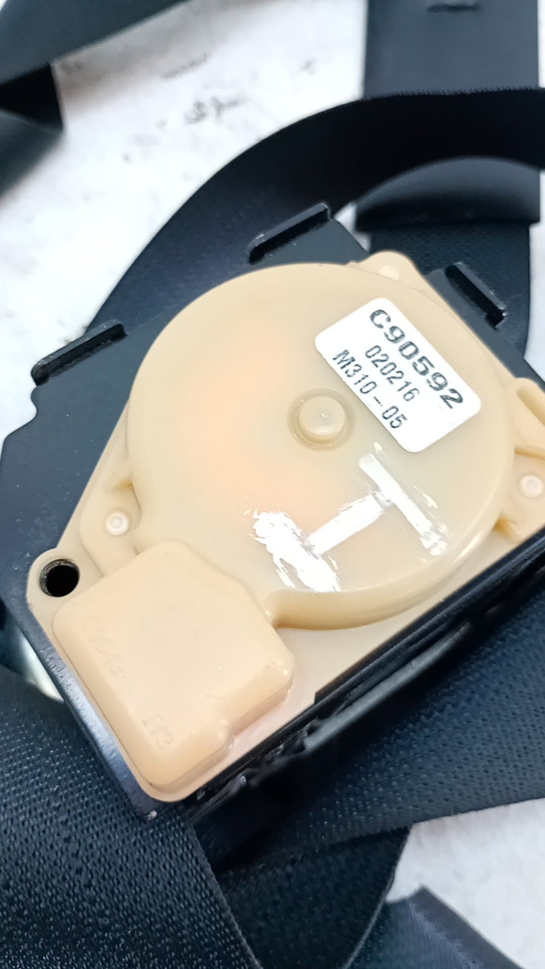 Cinturon seguridad delantero izquierdo NISSAN MICRA (K13) 2