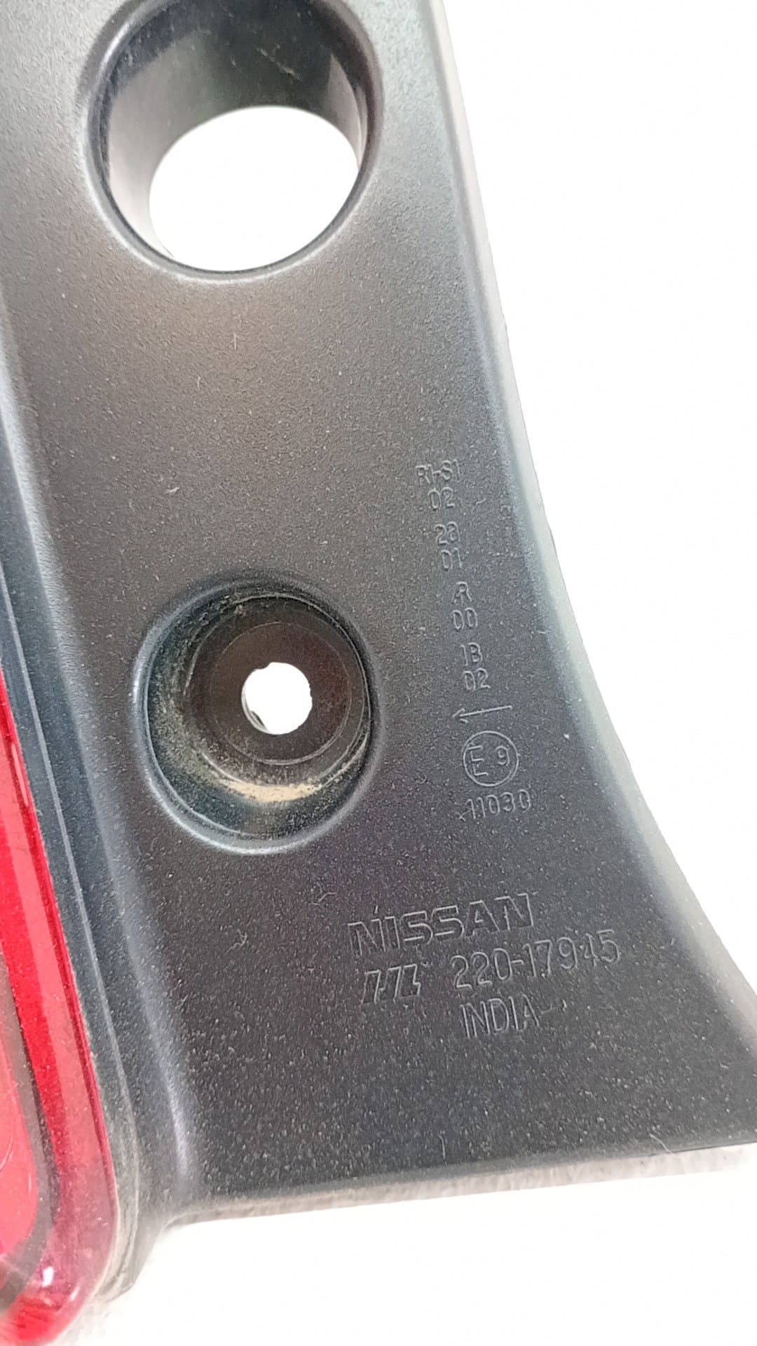Piloto trasero izquierdo NISSAN MICRA (K13) 3