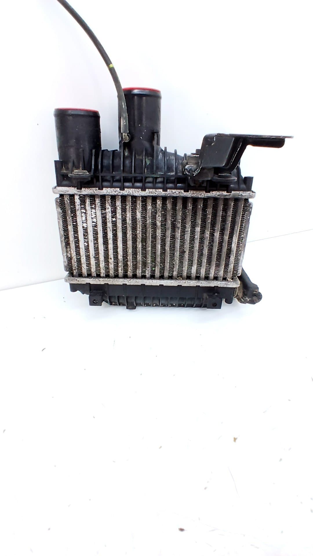 Intercooler TOYOTA AVENSIS
