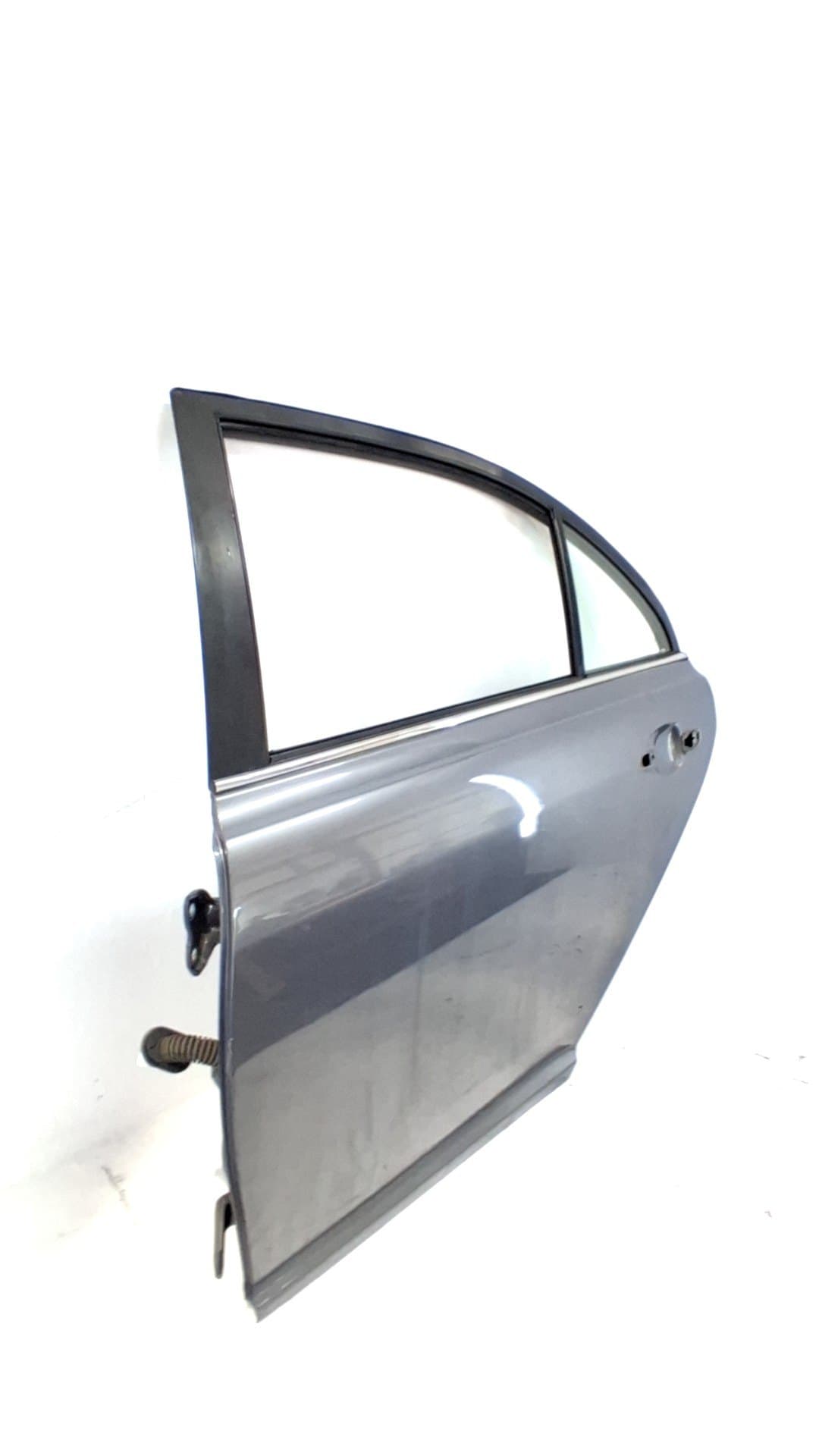 Puerta trasera izquierda TOYOTA AVENSIS 2