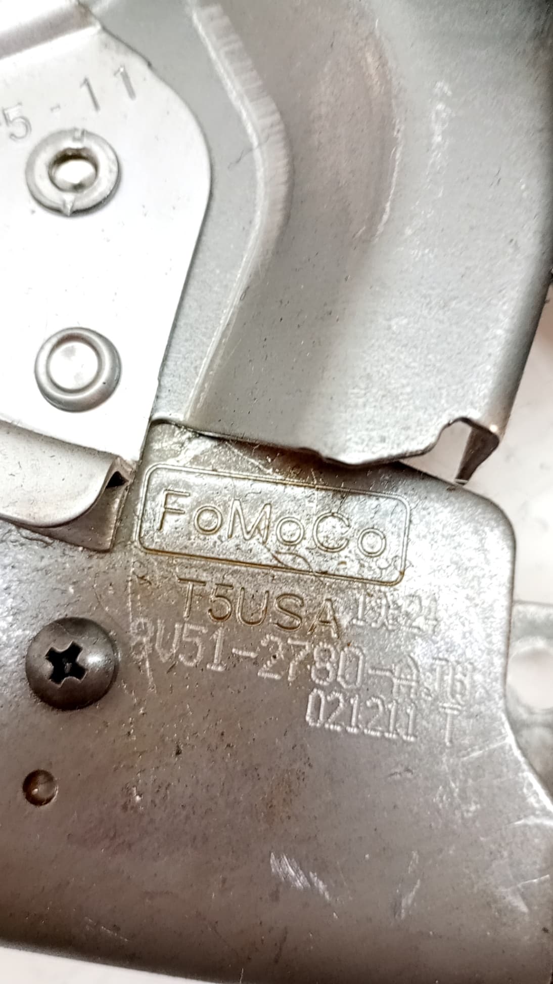 Palanca freno de mano FORD FIESTA VI VAN 2