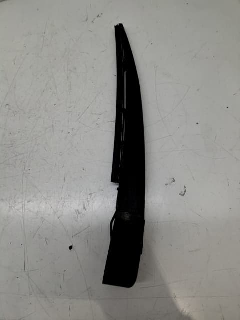 Brazo limpia trasero KIA CARENS ( )
