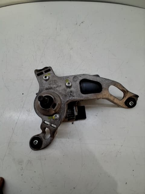 Motor limpia delantero KIA CARENS ( ) 2