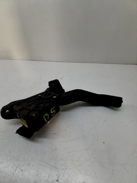 Pedal acelerador KIA CARENS ( ) 2