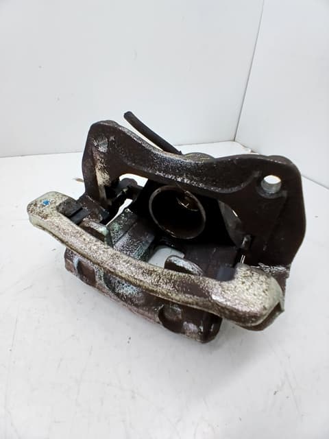 Recambio KIA CARENS ( ) ref. 58110A4150
