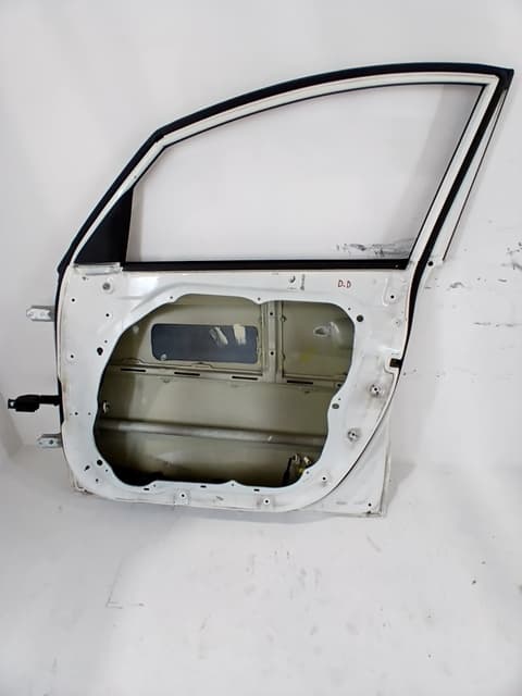 Puerta delantera derecha KIA CARENS ( )