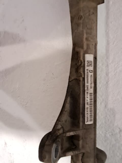 Caja direccion NISSAN NV 200 (M20) 2
