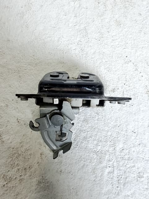 Cerradura puerta trasera derecha NISSAN NV 200 (M20) 2