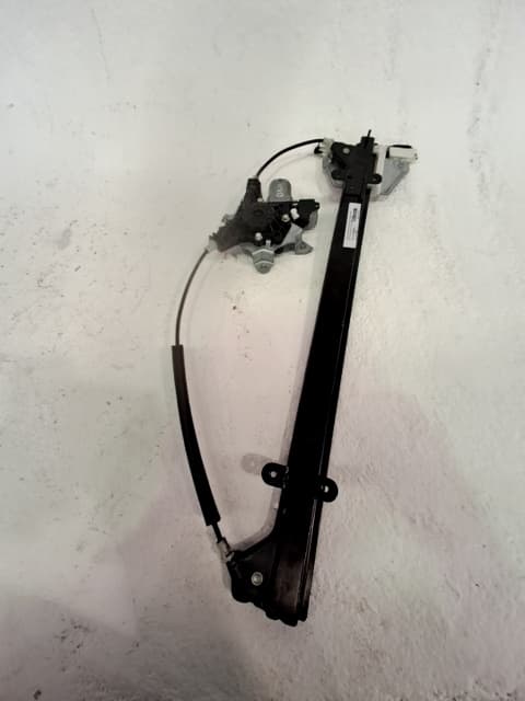 Motor elevalunas delantero derecho NISSAN NV 200 (M20) 3