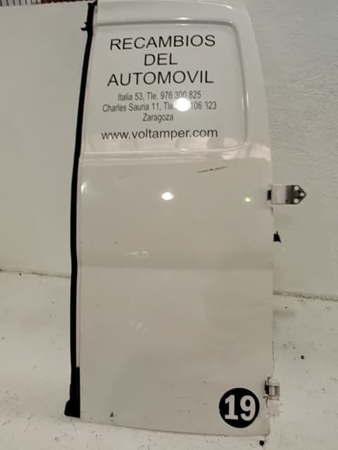 Porton trasero derecho NISSAN NV 200 (M20) 4