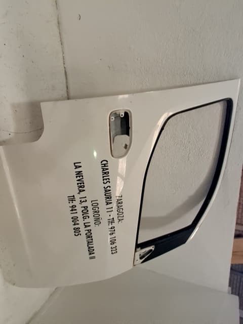 Puerta delantera derecha NISSAN NV 200 (M20) 4