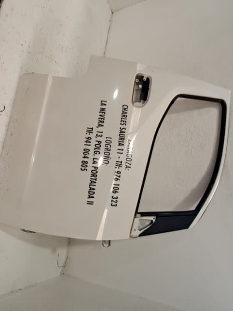 Puerta delantera derecha NISSAN NV 200 (M20) 3