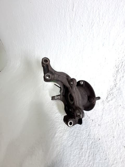 Mangueta delantera izquierda NISSAN NV 200 (M20) 2