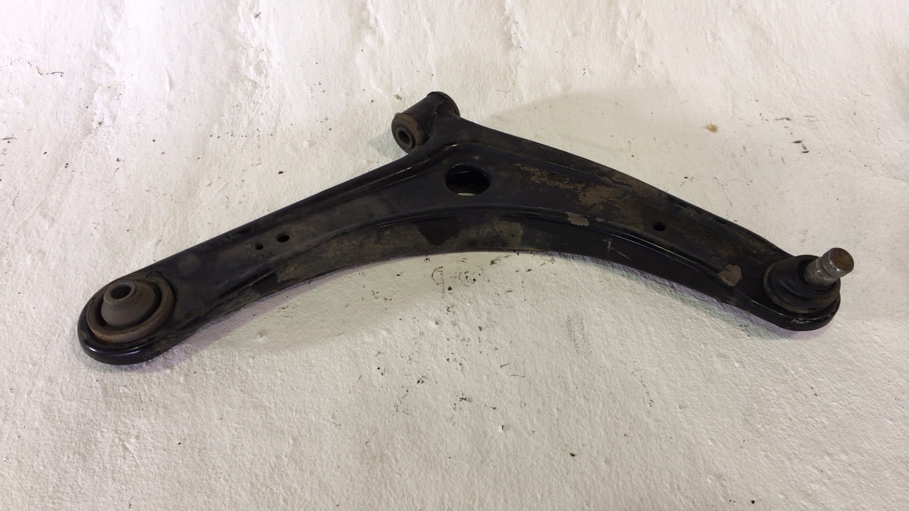 Brazo suspension inferior delantero izquierdo PEUGEOT 4007