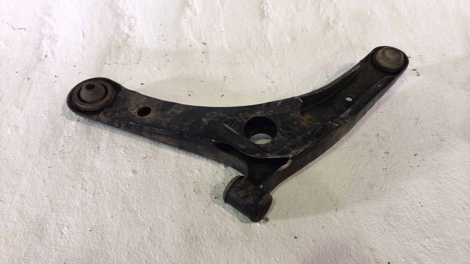 Brazo suspension inferior delantero izquierdo PEUGEOT 4007 2